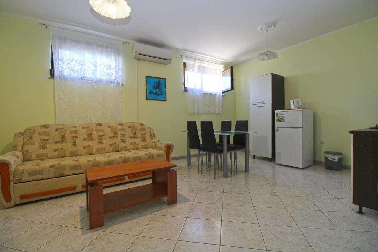 Apartments Veroslava 2159 بولا المظهر الخارجي الصورة