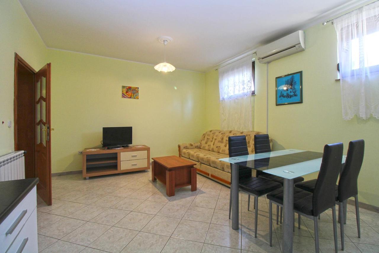 Apartments Veroslava 2159 بولا المظهر الخارجي الصورة